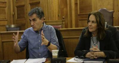 &Epsilon;&iota;&sigma;&beta;&omicron;&lambda;ή &tau;&omicron;&upsilon; &Rho;&omicron;&upsilon;&beta;ί&kappa;&omega;&nu;&alpha; &sigma;&tau;&omicron; &upsilon;&pi;&omicron;&upsilon;&rho;&gamma;&epsilon;ί&omicron; &Omicron;&iota;&kappa;&omicron;&nu;&omicron;&mu;&iota;&kappa;ώ&nu; | &Epsilon;&phi;&tau;&alpha;&sigma;&alpha;&nu; &sigma;&tau;&omicron; &gamma;&rho;&alpha;&phi;&epsilon;ί&omicron; &Tau;&sigma;&alpha;&kappa;&alpha;&lambda;ώ&tau;&omicron;&upsilon;