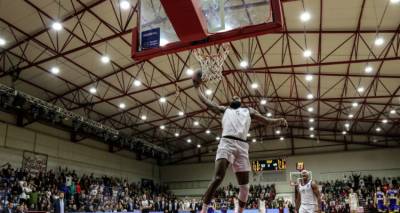 Ά&nu;&tau;&epsilon;&xi;&epsilon; &xi;&alpha;&nu;ά &tau;&omicron;&hellip; &kappa;ά&sigma;&tau;&rho;&omicron; &tau;&eta;&sigmaf; &Lambda;ή&mu;&nu;&omicron;&upsilon;!