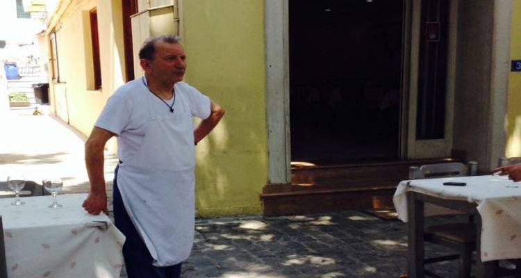 &Delta;&omega;&rho;&epsilon;έ&sigmaf; &alpha;&nu;&tau;ί &sigma;&tau;&epsilon;&phi;ά&nu;&omega;&nu; &zeta;&eta;&tau;ά&epsilon;&iota; &eta; &omicron;&iota;&kappa;&omicron;&gamma;έ&nu;&epsilon;&iota;&alpha; &tau;&omicron;&upsilon; &Gamma;. &Gamma;&iota;&alpha;&mu;&alpha;&rho;έ&lambda;&omicron;&upsilon;