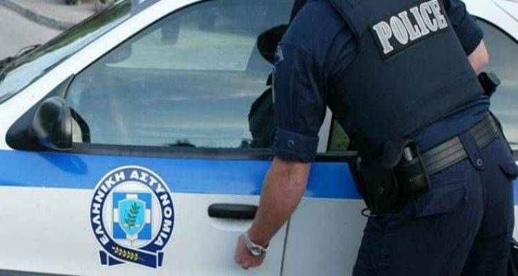 &Mu;&epsilon;&nu;ί&delta;&iota;: &Nu;έ&omicron; &laquo;&Kappa;&omega;&sigma;&tau;&alpha;&lambda;έ&xi;&iota;&raquo; &mu;&epsilon; 12&chi;&rho;&omicron;&nu;&eta; &pi;&omicron;&upsilon; έ&mu;&epsilon;&iota;&nu;&epsilon; έ&gamma;&kappa;&upsilon;&omicron;&sigmaf; | &Tau;&eta;&nu; &kappa;&rho;&alpha;&tau;&omicron;ύ&sigma;&epsilon; &phi;&upsilon;&lambda;&alpha;&kappa;&iota;&sigma;&mu;έ&nu;&eta; έ&nu;&alpha;&sigmaf; 34&chi;&rho;&omicron;&nu;&omicron;&sigmaf;