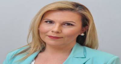 &Eta; &upsilon;&pi;. &Delta;ή&mu;&alpha;&rho;&chi;&omicron;&sigmaf; &Epsilon;&lambda;&epsilon;&omicron;&nu;ώ&rho;&alpha; &Gamma;&epsilon;ώ&rho;&gamma;&alpha; &laquo;&alpha;&pi;&omicron;&kappa;&alpha;&lambda;ύ&pi;&tau;&epsilon;&tau;&alpha;&iota;&raquo; | &laquo;&Epsilon;ί&mu;&alpha;&sigma;&tau;&epsilon; &epsilon;&sigma;&epsilon;ί&sigmaf;!&raquo;