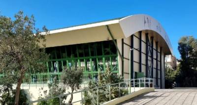 &Kappa;&alpha;&lambda;&lambda;&iota;&alpha;&kappa;&mu;ά&nu;&eta;&sigmaf;: &Delta;&epsilon;&nu; &upsilon;&pi;ή&rho;&chi;&epsilon; &alpha;&pi;ό&pi;&epsilon;&iota;&rho;&alpha; &alpha;&rho;&pi;&alpha;&gamma;ή&sigmaf; &sigma;&tau;&eta;&nu; Ά&nu;&omega; &Gamma;&lambda;&upsilon;&phi;ά&delta;&alpha; | &Tau;&omicron; &pi;&alpha;&iota;&delta;ί ή&theta;&epsilon;&lambda;&epsilon; &nu;&alpha; &pi;&rho;&omicron;&kappa;&alpha;&lambda;έ&sigma;&epsilon;&iota; &tau;&eta;&nu; &pi;&rho;&omicron;&sigma;&omicron;&chi;ή &tau;&omega;&nu; &gamma;&omicron;&nu;&iota;ώ&nu;