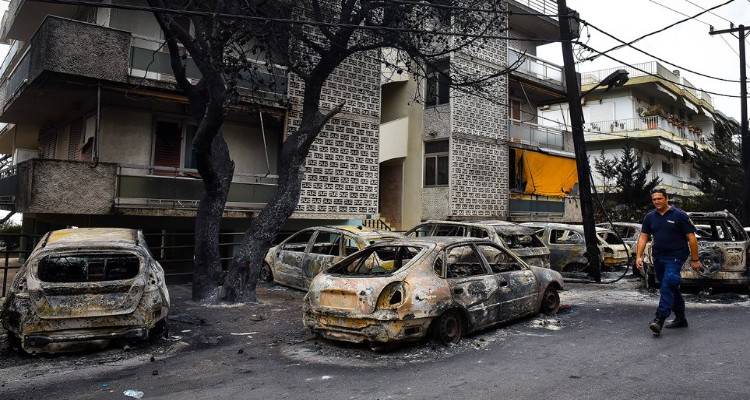 &laquo;&Kappa;&alpha;&tau;&alpha;&pi;έ&lambda;&tau;&eta;&sigmaf;&raquo; &omicron;&iota; &epsilon;&iota;&sigma;&alpha;&gamma;&gamma;&epsilon;&lambda;&epsilon;ί&sigmaf; &gamma;&iota;&alpha; &tau;&eta; &phi;&omega;&tau;&iota;ά &sigma;&tau;&omicron; &Mu;ά&tau;&iota;: &Delta;&epsilon;&nu; ή&xi;&epsilon;&rho;&alpha;&nu; &omicron;ύ&tau;&epsilon; &alpha;&nu; &upsilon;&pi;ή&rho;&chi;&epsilon; &phi;&omega;&tau;&iota;ά!