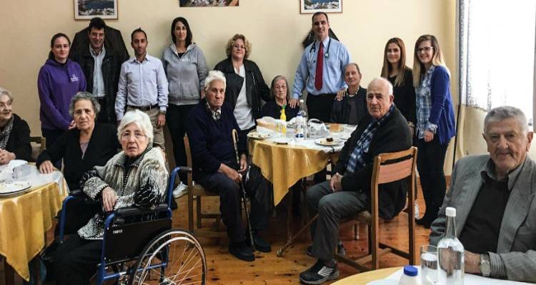 &Omicron; &Iota;&alpha;&tau;&rho;&iota;&kappa;ό&sigmaf; &Sigma;ύ&lambda;&lambda;&omicron;&gamma;&omicron;&sigmaf; &Lambda;ή&mu;&nu;&omicron;&upsilon; &sigma;&tau;&omicron; &pi;&lambda;&epsilon;&upsilon;&rho;ό &tau;&omega;&nu; &omega;&phi;&epsilon;&lambda;&omicron;ύ&mu;&epsilon;&nu;&omega;&nu; &tau;&omicron;&upsilon; &Kappa;&Eta;&Phi;&Eta; (photos)