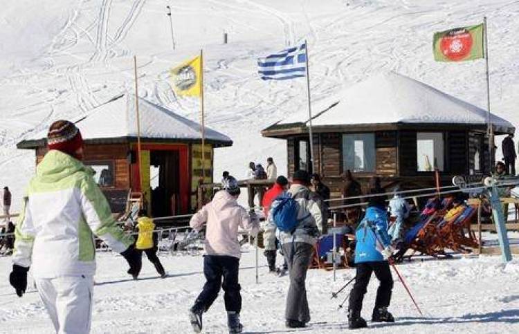 &Tau;&alpha; &pi;&rho;ώ&tau;&alpha; &chi;&iota;ό&nu;&iota;&alpha; &sigma;&tau;&omicron; &Kappa;&alpha;ϊ&mu;&alpha;&kappa;&tau;&sigma;&alpha;&lambda;ά&nu;