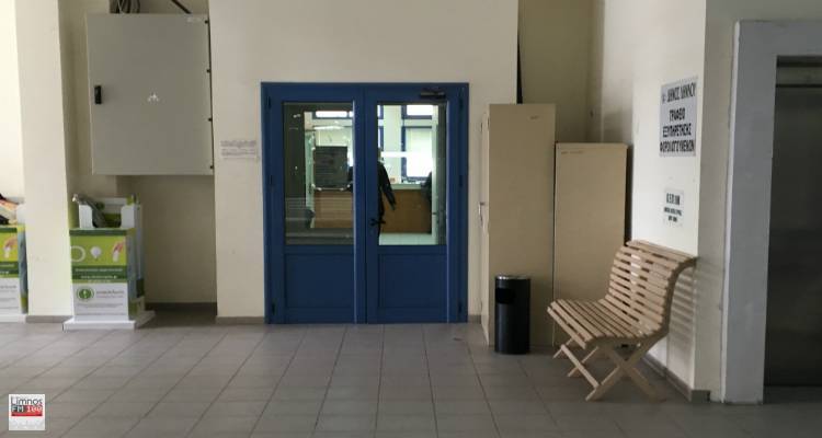 Μόνο με rapid test ή πιστοποιητικό νόσησης στις δημόσιες υπηρεσίες οι ανεμβολίαστοι πολίτες