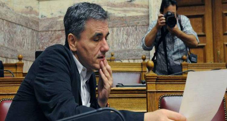 &Tau;&sigma;&alpha;&kappa;&alpha;&lambda;ώ&tau;&omicron;&sigmaf;: &Epsilon;ί&mu;&alpha;&sigma;&tau;&epsilon; &pi;&omicron;&lambda;ύ &kappa;&omicron;&nu;&tau;ά &sigma;&epsilon; &sigma;&upsilon;&mu;&phi;&omega;&nu;ί&alpha; &gamma;&iota;&alpha; &tau;&eta;&nu; &phi;&omicron;&rho;&omicron;&lambda;&omicron;&gamma;ί&alpha; &epsilon;&iota;&sigma;&omicron;&delta;ή&mu;&alpha;&tau;&omicron;&sigmaf;