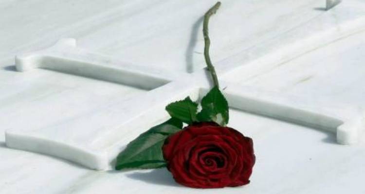 &Lambda;ή&mu;&nu;&omicron;&sigmaf;: &Alpha;ύ&rho;&iota;&omicron; &tau;&omicron; &tau;&epsilon;&lambda;&epsilon;&upsilon;&tau;&alpha;ί&omicron; &alpha;&nu;&tau;ί&omicron; &sigma;&tau;&omicron;&nu; 26&chi;&rho;&omicron;&nu;&omicron; &Delta;&eta;&mu;ή&tau;&rho;&eta;