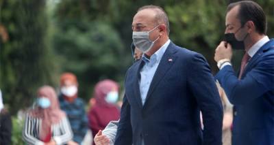 &Upsilon;&Pi;&Epsilon;&Xi; &gamma;&iota;&alpha; &tau;&alpha; &pi;&epsilon;&rho;ί &laquo;&tau;&omicron;&upsilon;&rho;&kappa;&iota;&kappa;ή&sigmaf; &mu;&epsilon;&iota;&omicron;&nu;ό&tau;&eta;&tau;&alpha;&sigmaf;&raquo;: &Sigma;&upsilon;&nu;&epsilon;&chi;ή&sigmaf; &delta;&iota;&alpha;&sigma;&tau;&rho;έ&beta;&lambda;&omega;&sigma;&eta; &tau;&eta;&sigmaf; &pi;&rho;&alpha;&gamma;&mu;&alpha;&tau;&iota;&kappa;ό&tau;&eta;&tau;&alpha;&sigmaf; &alpha;&pi;ό &Tau;&sigma;&alpha;&beta;&omicron;ύ&sigma;&omicron;&gamma;&lambda;&omicron;&upsilon;