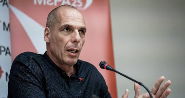 Βαρουφάκης: «Μένουμε σπίτι και ακούμε Eurogroup» | Εδωσε στη δημοσιότητα τα ηχητικά του 2015