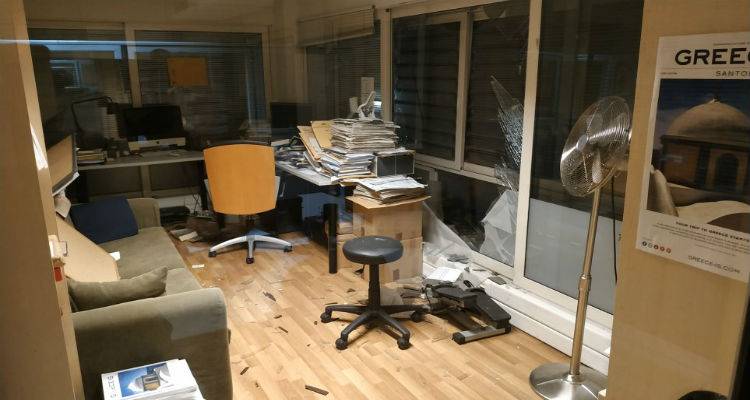 Έ&kappa;&rho;&eta;&xi;&eta; &sigma;&tau;&omicron;&nu; &Sigma;&Kappa;&Alpha;Ϊ: &Tau;&epsilon;&rho;ά&sigma;&tau;&iota;&epsilon;&sigmaf; &omicron;&iota; &zeta;&eta;&mu;&iota;έ&sigmaf; &sigma;&tau;&omicron; &epsilon;&sigma;&omega;&tau;&epsilon;&rho;&iota;&kappa;ό &tau;&omicron;&upsilon; &kappa;&tau;&eta;&rho;ί&omicron;&upsilon; | &Delta;&epsilon;ί&tau;&epsilon; &phi;&omega;&tau;&omicron;&gamma;&rho;&alpha;&phi;ί&epsilon;&sigmaf;