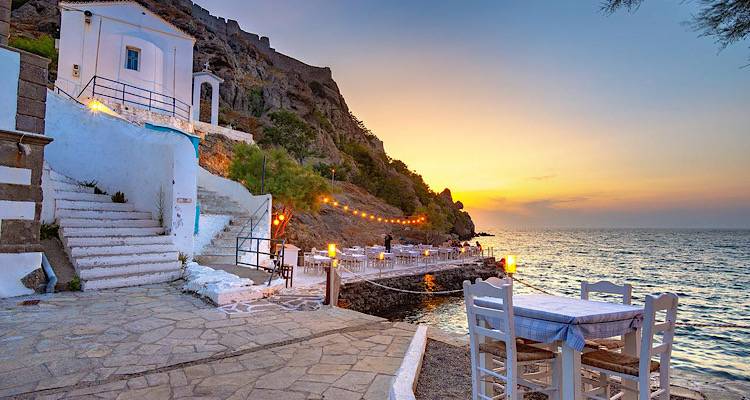 &Eta; &Lambda;ή&mu;&nu;&omicron;&sigmaf; &sigma;&tau;&alpha; &pi;έ&nu;&tau;&epsilon; &omicron;&iota;&kappa;&omicron;&nu;&omicron;&mu;&iota;&kappa;ό&tau;&epsilon;&rho;&alpha; &nu;&eta;&sigma;&iota;ά &gamma;&iota;&alpha; &delta;&iota;&alpha;&kappa;&omicron;&pi;έ&sigmaf; &sigma;ύ&mu;&phi;&omega;&nu;&alpha; &mu;&epsilon; &tau;&omicron; in2life