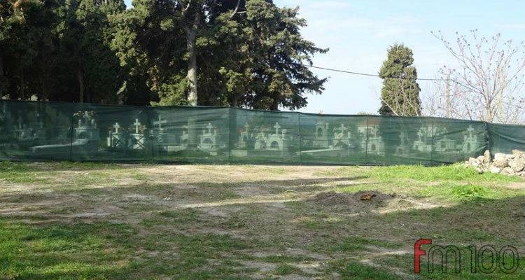 &Alpha;&nu;&alpha;&sigma;&tau;ά&tau;&omega;&sigma;&eta; &mu;&epsilon; &tau;&eta;&nu; &epsilon;&pi;έ&kappa;&tau;&alpha;&sigma;&eta; &tau;&omicron;&upsilon; &kappa;&omicron;&iota;&mu;&eta;&tau;&eta;&rho;ί&omicron;&upsilon; &sigma;&tau;&omicron; &Alpha;&nu;&delta;&rho;ώ&nu;&iota; (mp3 + photos)