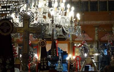 &Tau;&alpha; &kappa;&alpha;&lambda;ά &tau;&omicron;&upsilon; &laquo;&phi;ό&rho;&epsilon;&sigma;&epsilon;&raquo; &alpha;&pi;ό&psi;&epsilon; &tau;&omicron; &Alpha;&nu;&delta;&rho;ώ&nu;&iota;