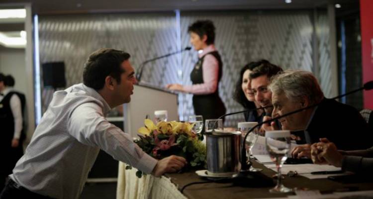 &Tau;&omicron; &sigma;&epsilon;&nu;ά&rho;&iota;&omicron; &laquo;&Sigma;&Upsilon;&Rho;&Iota;&Zeta;&Alpha; &ndash; &Pi;&rho;&omicron;&omicron;&delta;&epsilon;&upsilon;&tau;&iota;&kappa;ή &Epsilon;&nu;ό&tau;&eta;&tau;&alpha;&raquo; &kappa;&alpha;&iota; &eta; έ&kappa;&pi;&lambda;&eta;&xi;&eta; &Tau;&sigma;ί&pi;&rho;&alpha;
