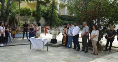 &Tau;&omicron; &laquo;&pi;&rho;ώ&tau;&omicron; &kappa;&omicron;&upsilon;&delta;&omicron;ύ&nu;&iota;&raquo; &tau;&eta;&sigmaf; &chi;&rho;&omicron;&nu;&iota;ά&sigmaf; &theta;&alpha; &chi;&tau;&upsilon;&pi;ή&sigma;&epsilon;&iota; &alpha;ύ&rho;&iota;&omicron; &sigma;&epsilon; ό&lambda;&alpha; &tau;&alpha; &sigma;&chi;&omicron;&lambda;&epsilon;ί&alpha;