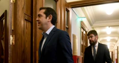 &Omicron; &Tau;&sigma;ί&pi;&rho;&alpha;&sigmaf; &sigma;&upsilon;&gamma;&kappa;&alpha;&lambda;&epsilon;ί &upsilon;&pi;&omicron;&upsilon;&rho;&gamma;&iota;&kappa;ό &sigma;&upsilon;&mu;&beta;&omicron;ύ&lambda;&iota;&omicron; &sigma;&tau;&iota;&sigmaf; 13:00 &gamma;&iota;&alpha; &tau;&eta;&nu; &alpha;&lambda;&lambda;&alpha;&gamma;ή &eta;&gamma;&epsilon;&sigma;ί&alpha;&sigmaf; &tau;&omicron;&upsilon; &Alpha;&rho;&epsilon;ί&omicron;&upsilon; &Pi;ά&gamma;&omicron;&upsilon;