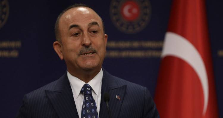 Προκαλεί και πάλι ο Τσαβούσογλου: Απειλεί με αντίποινα για τη νηοψία στο τουρκικό πλοίο ανοικτά της Λιβύης