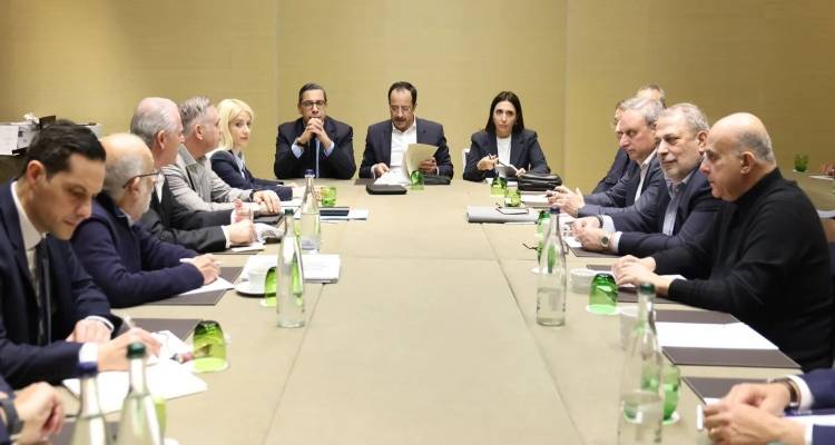 Αποστολή στη Γενεύη: Το μυστήριο με το χθεσινό τετ α τετ Χριστοδουλίδη-Φιντάν και η παρέμβαση των Βρυξελλών