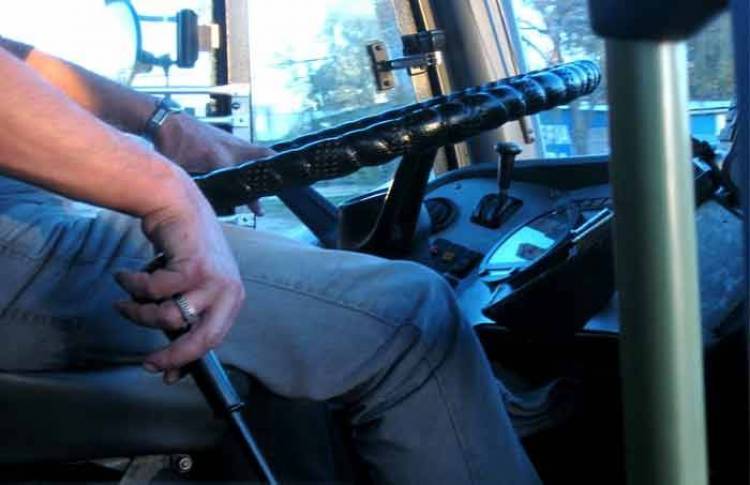 &laquo;Έ&phi;&upsilon;&gamma;&epsilon;&raquo; &omicron; &Pi;ί&pi;&eta;&sigmaf;...