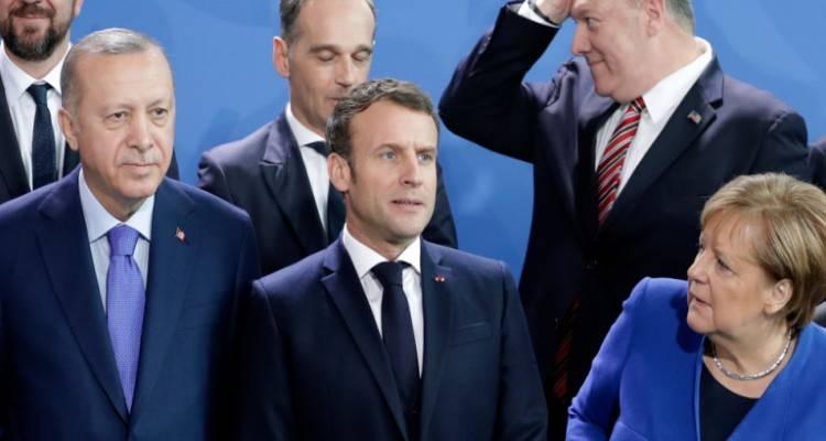 Γκρίνια Ερντογάν σε Μέρκελ και Μισέλ για τη Γαλλία: Με ποιο δικαίωμα μπλέκεται στα πόδια μας; Τι είπαν για την Ελλάδα