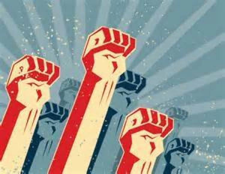 Το φάντασμα της επανάστασης