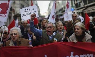 &Chi;&rho;&iota;&sigma;&tau;&omicron;ύ&gamma;&epsilon;&nu;&nu;&alpha; &mu;&epsilon; &mu;&alpha;&zeta;&iota;&kappa;έ&sigmaf; &alpha;&pi;&epsilon;&rho;&gamma;ί&epsilon;&sigmaf; &sigma;&tau;&eta;&nu; &Pi;&omicron;&rho;&tau;&omicron;&gamma;&alpha;&lambda;ί&alpha;