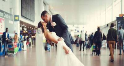 Έ&nu;&alpha; &phi;&iota;&lambda;ί &nu;&epsilon;ό&nu;&upsilon;&mu;&phi;&omega;&nu; &sigma;&tau;&omicron; &alpha;&epsilon;&rho;&omicron;&delta;&rho;ό&mu;&iota;&omicron; &tau;&omega;&nu; &Beta;&rho;&upsilon;&xi;&epsilon;&lambda;&lambda;ώ&nu; &gamma;ί&nu;&epsilon;&tau;&alpha;&iota; &sigma;ύ&mu;&beta;&omicron;&lambda;&omicron; &tau;&eta;&sigmaf; &alpha;&gamma;ά&pi;&eta;&sigmaf; &mu;&epsilon;&tau;ά &tau;&iota;&sigmaf; &tau;&rho;&omicron;&mu;&omicron;&kappa;&rho;&alpha;&tau;&iota;&kappa;έ&sigmaf; &epsilon;&pi;&iota;&theta;έ&sigma;&epsilon;&iota;&sigmaf;