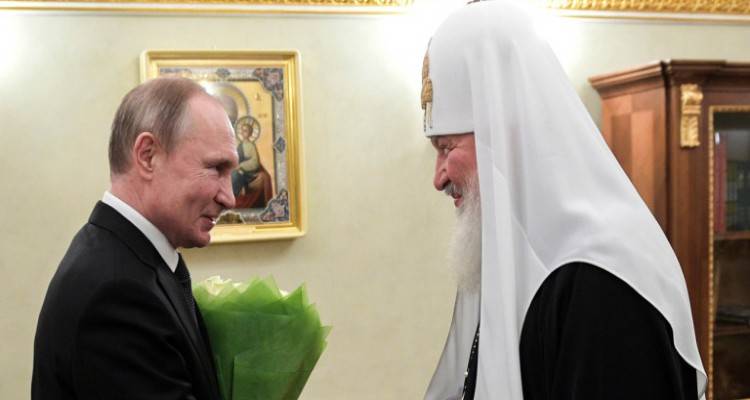 Ρωσία: Οι ιερείς δεν θέλουν να ευλογούν πυρηνικά και όπλα μαζικής καταστροφής