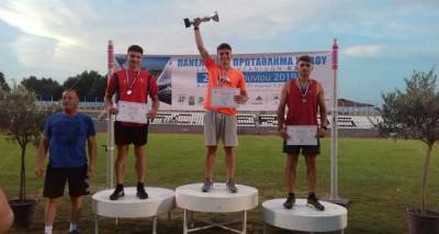 &Alpha;.&Omicron;. &Eta;&phi;&alpha;&iota;&sigma;&tau;ί&alpha;: &Pi;&alpha;&rho;&alpha;&sigma;&kappa;&epsilon;&upsilon;ά&sigmaf; &alpha;&pi;ό &Chi;&rho;&upsilon;&sigma;ό!!!!