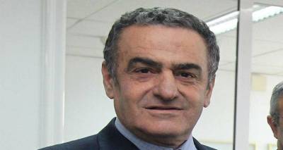 &Sigma;&upsilon;&gamma;&chi;&alpha;&rho;&eta;&tau;ή&rho;&iota;&alpha; &tau;&omicron;&upsilon; &Chi;&alpha;&rho;ά&lambda;&alpha;&mu;&pi;&omicron;&upsilon; &Alpha;&theta;&alpha;&nu;&alpha;&sigma;ί&omicron;&upsilon; &sigma;&tau;&omicron;&upsilon;&sigmaf; &epsilon;&pi;&iota;&tau;&upsilon;&chi;ό&nu;&tau;&epsilon;&sigmaf; &tau;&omega;&nu; &pi;&alpha;&nu;&epsilon;&lambda;&lambda;&alpha;&delta;&iota;&kappa;ώ&nu; &epsilon;&xi;&epsilon;&tau;ά&sigma;&epsilon;&omega;&nu;