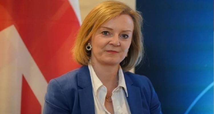 Βρετανία: Οι εσωκομματικές διαμάχες απειλούν την πρωθυπουργία Τρας