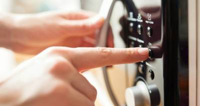 &Tau;&omicron; &lambda;ά&theta;&omicron;&sigmaf; &pi;&omicron;&upsilon; &kappa;ά&nu;&epsilon;&iota;&sigmaf; ό&tau;&alpha;&nu; &zeta;&epsilon;&sigma;&tau;&alpha;ί&nu;&epsilon;&iota;&sigmaf; &tau;&omicron; &phi;&alpha;&gamma;&eta;&tau;ό &tau;&eta;&sigmaf; &pi;&rho;&omicron;&eta;&gamma;&omicron;ύ&mu;&epsilon;&nu;&eta;&sigmaf; &eta;&mu;έ&rho;&alpha;&sigmaf; &sigma;&tau;&omicron; &phi;&omicron;ύ&rho;&nu;&omicron; &mu;&iota;&kappa;&rho;&omicron;&kappa;&upsilon;&mu;ά&tau;&omega;&nu;