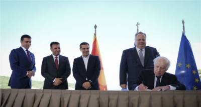 &Kappa;&alpha;&tau;&alpha;&lambda;ύ&tau;&eta;&sigmaf; &epsilon;&xi;&epsilon;&lambda;ί&xi;&epsilon;&omega;&nu; &tau;&omicron; &Mu;&alpha;&kappa;&epsilon;&delta;&omicron;&nu;&iota;&kappa;ό: &Alpha;&pi;&omicron;&delta;&omicron;&kappa;&iota;&mu;&alpha;&sigma;ί&alpha; &kappa;&alpha;&iota; &alpha;&pi;&omicron;&mu;ό&nu;&omega;&sigma;&eta; &pi;&iota;έ&zeta;&omicron;&upsilon;&nu; &tau;&eta;&nu; &kappa;&upsilon;&beta;έ&rho;&nu;&eta;&sigma;&eta;