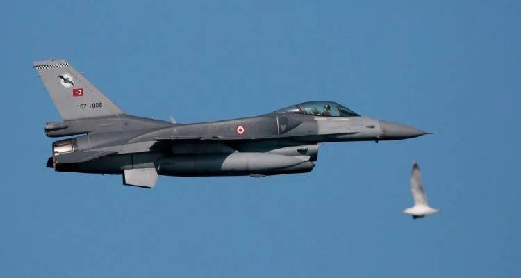 Ακραίες τουρκικές προκλήσεις: Μπαράζ παραβιάσεων σε Λήμνο, Χίο, Λέσβο και Σάμο