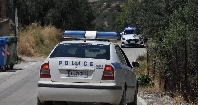 &Nu;έ&alpha; &gamma;&upsilon;&nu;&alpha;&iota;&kappa;&omicron;&kappa;&tau;&omicron;&nu;ί&alpha;, &alpha;&upsilon;&tau;ή &tau;&eta; &phi;&omicron;&rho;ά &sigma;&tau;&eta; &Lambda;&alpha;&kappa;&omega;&nu;ί&alpha; &pi;&rho;&omicron;&kappa;&alpha;&lambda;&epsilon;ί &sigma;&omicron;&kappa; &sigma;&tau;&omicron; &pi;&alpha;&nu;&epsilon;&lambda;&lambda;ή&nu;&iota;&omicron;.