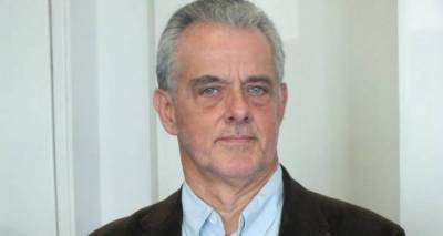 &Sigma;&upsilon;&mu;&pi;&alpha;&rho;ά&tau;&alpha;&xi;&eta; &Pi;&omicron;&lambda;&iota;&tau;ώ&nu; &Beta;. &Alpha;&iota;&gamma;&alpha;ί&omicron;&upsilon;: &laquo;Ό&chi;&iota;&raquo; &sigma;&tau;&iota;&sigmaf; &delta;&iota;&alpha; &pi;&epsilon;&rho;&iota;&phi;&omicron;&rho;ά&sigmaf; &sigma;&upsilon;&nu;&epsilon;&delta;&rho;&iota;ά&sigma;&epsilon;&iota;&sigmaf;