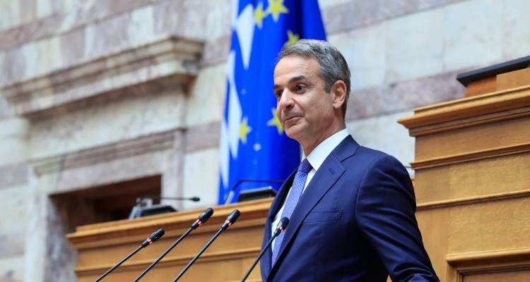 Μητσοτάκης: Κάνουμε πράξη τις πατριωτικές ελαφρύνσεις, ενώ άλλοι μιλούν για πατριωτικούς φόρους και «πράσινα λεφτόδεντρα»