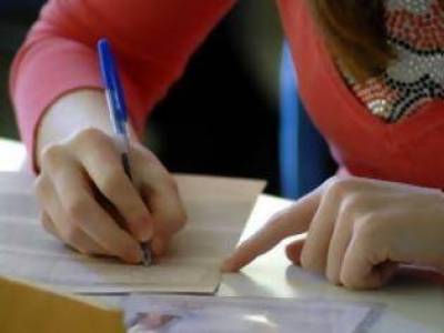 Πανελλαδικές: Με καθυστέρηση δόθηκαν τα θέματα της Φυσικής