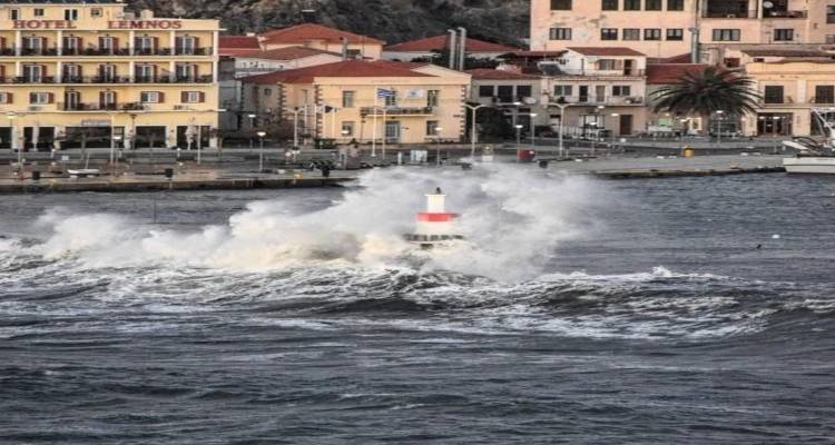 &Kappa;&alpha;&iota;&rho;ό&sigmaf;: &Mu;&epsilon; &beta;&rho;&omicron;&chi;έ&sigmaf;, &kappa;&alpha;&tau;&alpha;&iota;&gamma;ί&delta;&epsilon;&sigmaf; &kappa;&alpha;&iota; &iota;&sigma;&chi;&upsilon;&rho;&omicron;ύ&sigmaf; &alpha;&nu;έ&mu;&omicron;&upsilon;&sigmaf; &xi;&epsilon;&kappa;&iota;&nu;ά &eta; &epsilon;&beta;&delta;&omicron;&mu;ά&delta;&alpha;