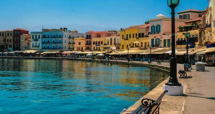 &Gamma;. &Sigma;&pi;&iota;&lambda;ά&nu;&eta;&sigmaf;: &laquo;&Eta; &alpha;&nu;ά&delta;&epsilon;&iota;&xi;&eta; &tau;&omega;&nu; &nu;&eta;&sigma;&iota;&omega;&tau;&iota;&kappa;ώ&nu; &tau;&alpha;&upsilon;&tau;&omicron;&tau;ή&tau;&omega;&nu; &omega;&sigmaf; &epsilon;&rho;&gamma;&alpha;&lambda;&epsilon;ί&omicron; &alpha;&nu;ά&pi;&tau;&upsilon;&xi;&eta;&sigmaf;&raquo;