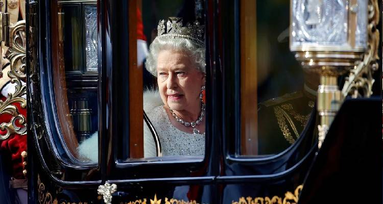 Θλίψη στη Βρετανία, 10ήμερο πένθος για το θάνατο της βασίλισσας Ελισάβετ -Σήμερα το διάγγελμα του Καρόλου