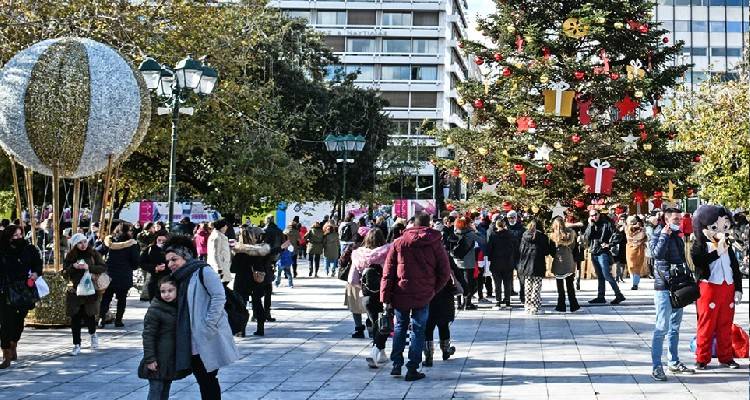 &Kappa;&omicron;&rho;&omega;&nu;&omicron;ϊό&sigmaf;: A&kappa;ό&mu;&alpha; 85 &theta;ά&nu;&alpha;&tau;&omicron;&iota;, 670 &omicron;&iota; &delta;&iota;&alpha;&sigma;&omega;&lambda;&eta;&nu;&omega;&mu;έ&nu;&omicron;&iota;, 3.689 &tau;&alpha; &nu;έ&alpha; &kappa;&rho;&omicron;ύ&sigma;&mu;&alpha;&tau;&alpha;