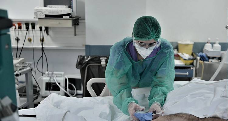 &Kappa;&omicron;&nu;&tau;ά &sigma;&tau;&alpha; 9.000 &tau;&alpha; &kappa;&rho;&omicron;ύ&sigma;&mu;&alpha;&tau;&alpha; &sigma;ή&mu;&epsilon;&rho;&alpha; | 200% &alpha;ύ&xi;&eta;&sigma;&eta; &sigma;&tau;&eta;&nu; Omicron &sigma;&tau;&eta;&nu; &Alpha;&theta;ή&nu;&alpha;