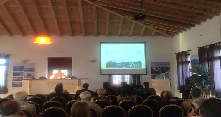 T&omicron; &Delta;&iota;&epsilon;&theta;&nu;έ&sigmaf; &Sigma;&upsilon;&nu;έ&delta;&rho;&iota;&omicron; &omicron;&lambda;&omicron;&kappa;&lambda;&eta;&rho;ώ&nu;&epsilon;&tau;&alpha;&iota; &tau;&omicron; &laquo;&Mu;&omicron;&nu;&omicron;&pi;ά&tau;&iota; &tau;&omega;&nu; ANZACS &sigma;&tau;&eta;&nu; &Epsilon;&iota;&rho;ή&nu;&eta;&raquo; έ&rho;&chi;&epsilon;&tau;&alpha;&iota; &sigma;&tau;&eta; &Lambda;ή&mu;&nu;&omicron; (photos)