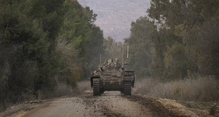 &Theta;&rho;ί&lambda;&epsilon;&rho; &sigma;&tau;&eta; &Mu;έ&sigma;&eta; &Alpha;&nu;&alpha;&tau;&omicron;&lambda;ή &mu;&epsilon; &tau;&eta;&nu; &epsilon;&kappa;&epsilon;&chi;&epsilon;&iota;&rho;ί&alpha; -&Tau;&omicron; &Iota;&sigma;&rho;&alpha;ή&lambda; &sigma;&phi;&upsilon;&rho;&omicron;&kappa;&omicron;&pi;ά &tau;&eta; &Gamma;ά&zeta;&alpha;, &delta;&epsilon;&nu; έ&chi;&epsilon;&iota; &lambda;ά&beta;&epsilon;&iota; &alpha;&kappa;ό&mu;&eta; &tau;&eta; &lambda;ί&sigma;&tau;&alpha; &tau;&omega;&nu; &omicron;&mu;ή&rho;&omega;&nu;