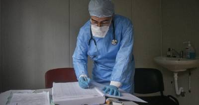 &Kappa;&omicron;&rho;&omega;&nu;&omicron;ϊό&sigmaf;: &Sigma;&tau;&alpha; 588 &tau;&alpha; &nu;έ&alpha; &kappa;&rho;&omicron;ύ&sigma;&mu;&alpha;&tau;&alpha; - 70 &theta;ά&nu;&alpha;&tau;&omicron;&iota; &tau;&omicron; &tau;&epsilon;&lambda;&epsilon;&upsilon;&tau;&alpha;ί&omicron; 24&omega;&rho;&omicron;