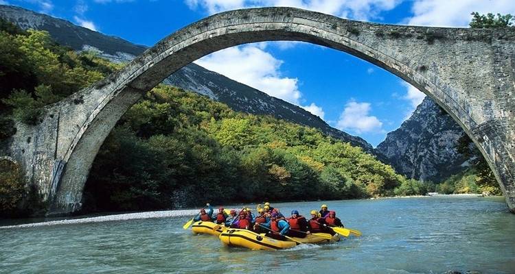 &Gamma;&epsilon;&phi;ύ&rho;&iota; &tau;&eta;&sigmaf; &Pi;&lambda;ά&kappa;&alpha;&sigmaf;