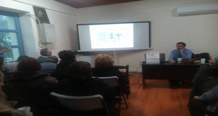 &Tau;&omicron; &Theta;ά&nu;&omicron;&sigmaf; &alpha;&pi;έ&delta;&epsilon;&iota;&xi;&epsilon; ό&tau;&iota; &tau;&epsilon;&lambda;&iota;&kappa;ά &laquo;&eta; &zeta;&omega;ή &epsilon;ί&nu;&alpha;&iota; &gamma;&upsilon;&nu;&alpha;ί&kappa;&alpha;&raquo; (photos)