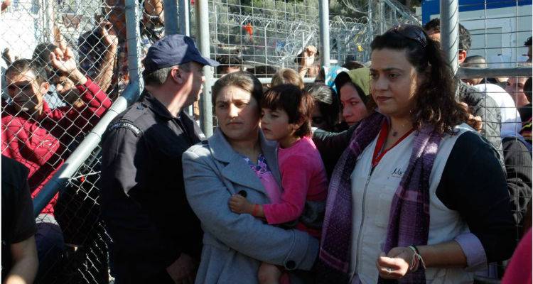 &Sigma;&tau;&eta; &Sigma;ά&mu;&omicron; &omicron;&iota; &pi;&rho;ώ&tau;&omicron;&iota; &laquo;&Gamma;&epsilon;&rho;&mu;&alpha;&nu;&omicron;ί&raquo; &pi;&rho;ό&sigma;&phi;&upsilon;&gamma;&epsilon;&sigmaf;
